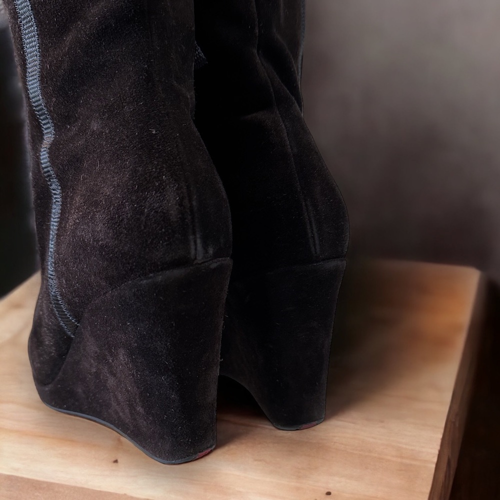 Prada size 38 sueded leather comfort wedges side zippers classic black logo 7.5 - Picture 4 of 10